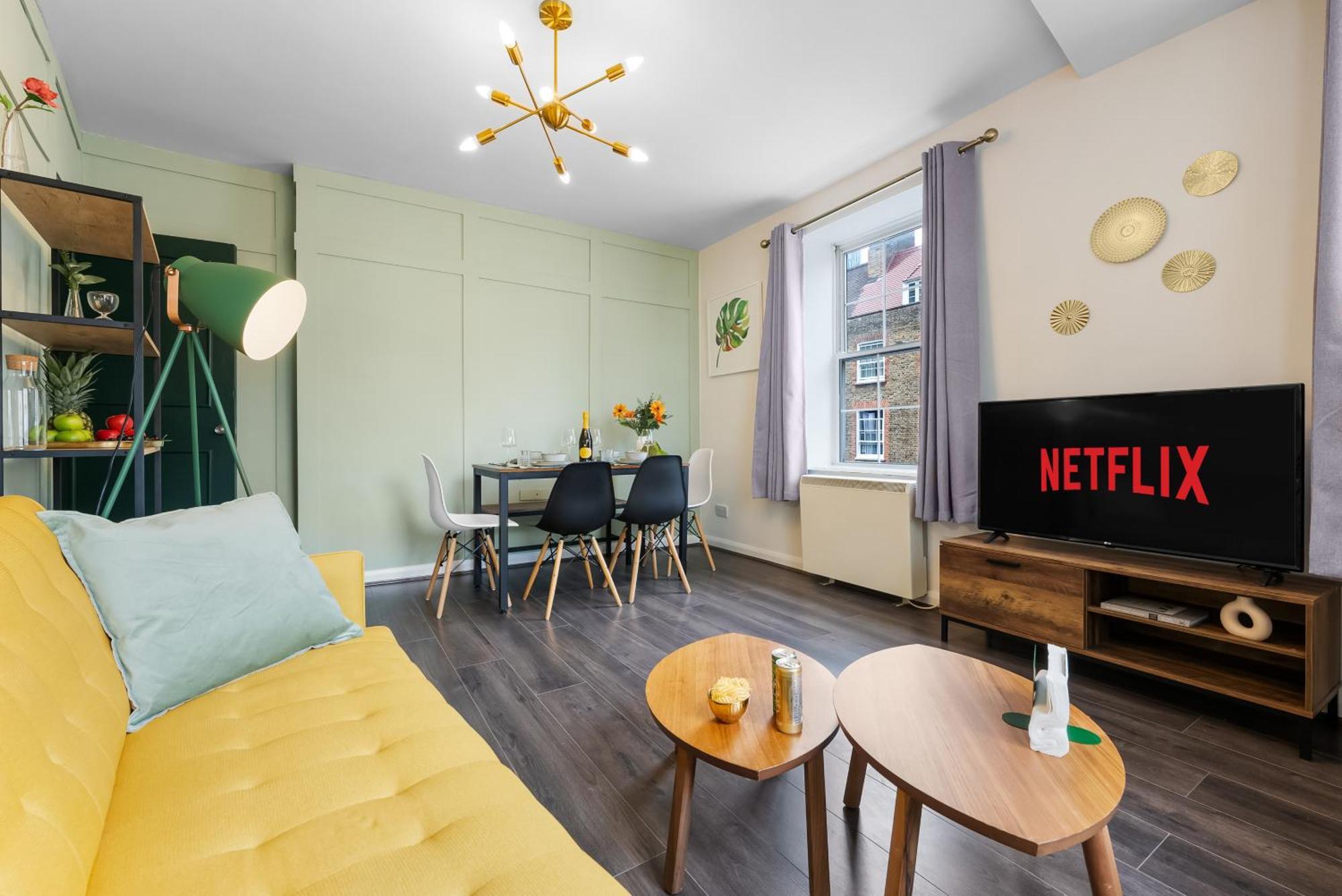 Chic 2 Bedroom Apartment Near Liverpool Street By Gold Stays London Kültér fotó