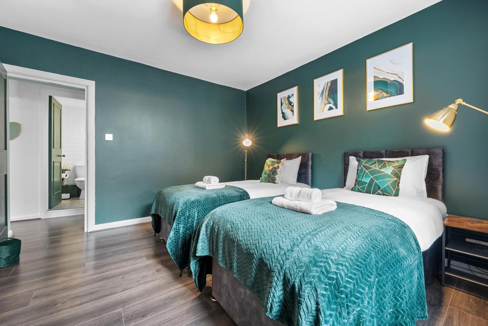 Chic 2 Bedroom Apartment Near Liverpool Street By Gold Stays London Kültér fotó